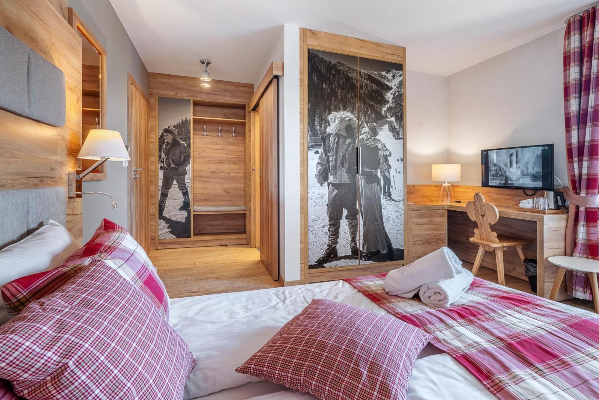 Parzenica B&B - Wyjatkowa I Jedyna!!! Sprawdz Nas A Nie Pozalujesz! Bialka Tatrzanska Ngoại thất bức ảnh