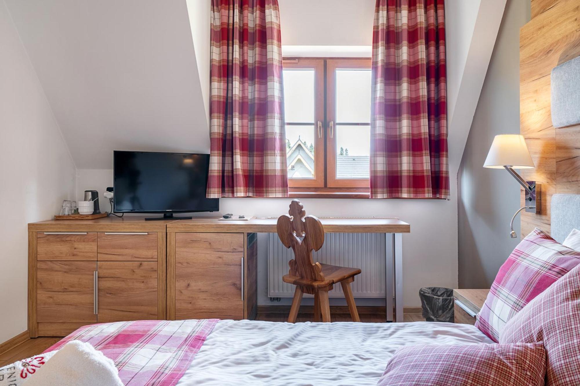 Parzenica B&B - Wyjatkowa I Jedyna!!! Sprawdz Nas A Nie Pozalujesz! Bialka Tatrzanska Ngoại thất bức ảnh